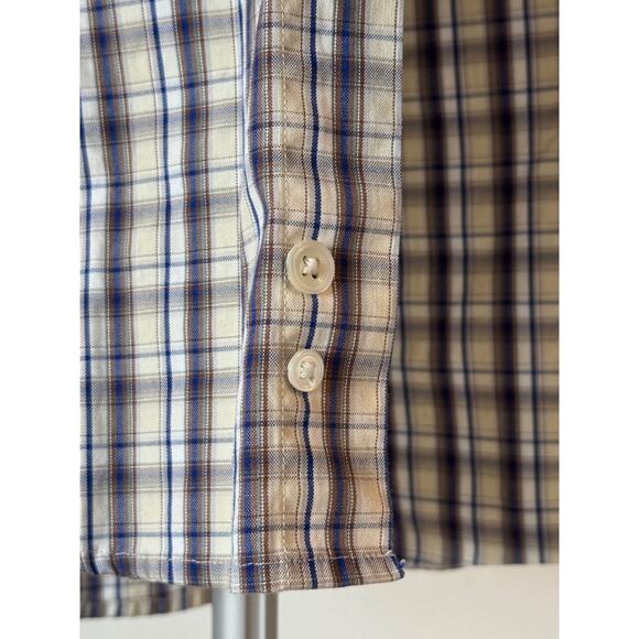 Faconnable Men's Plaid Short Sleeve Button-up Shirt - PRELOVED - Size M - Picture 3 of 8